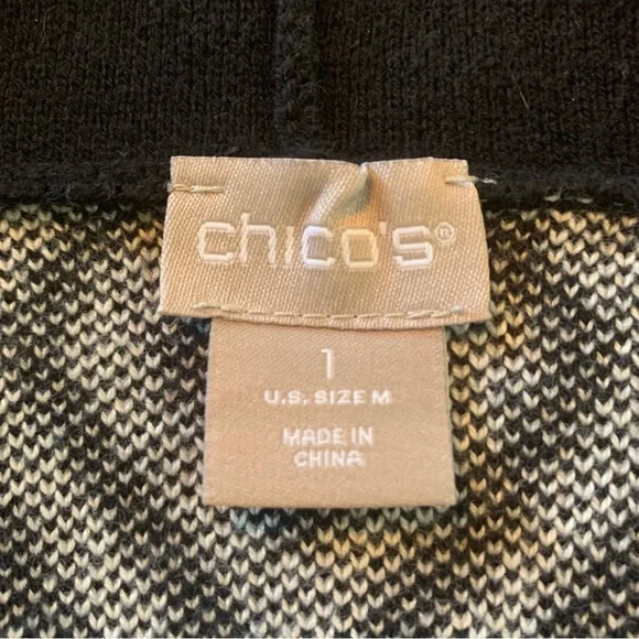 Chico's Aztec Wrap Cardigan Size 1 (Small 8/10) - Picture 10 of 12